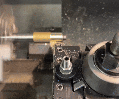 Turning the Stirling engine parts
